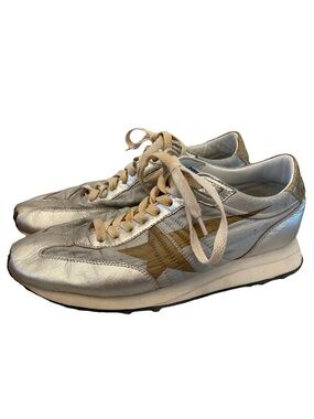 Golden Goose Marathon Sneaker Women’s size 31/US 11 Silver Gold Star Tennis Shoe